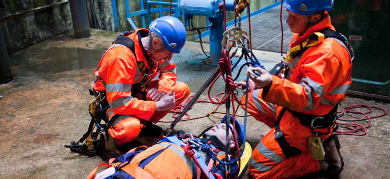 διάσωση απο περιορισμένο χώρο απο εναερίτες
